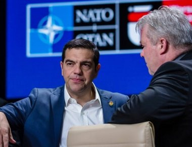 Ο Πρωθυπουργός κ. Α. Τσίπρας στις Βρυξέλλες για τη Σύνοδο του ΝΑΤΟ - Επαφές με ηγέτες